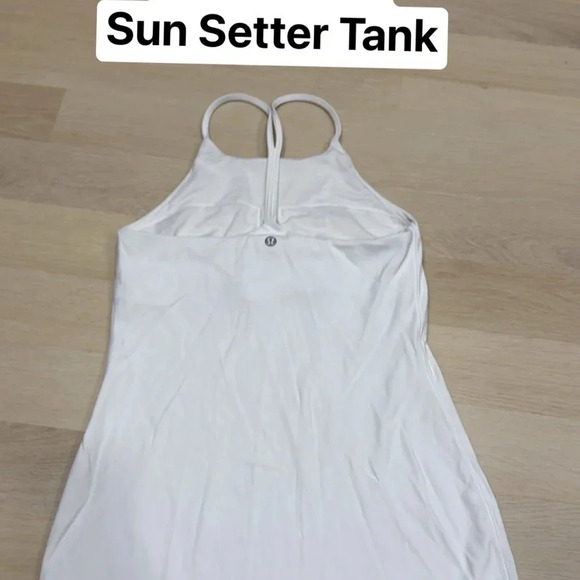 Lululemon Sun-setter Tank Size 6 - Picture 3 of 5